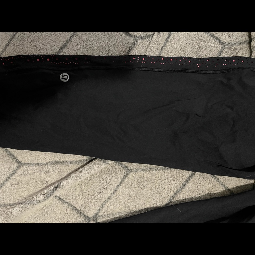 Lululemon Legging - Picture 3 of 5